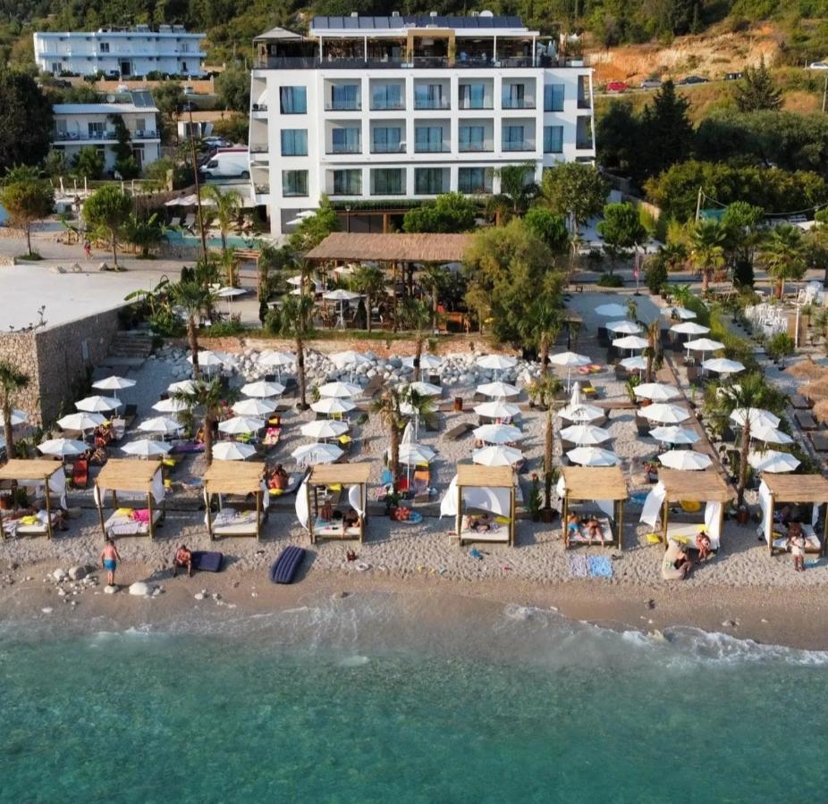 Stephen Seaside Hotel Dhërmi エクステリア 写真