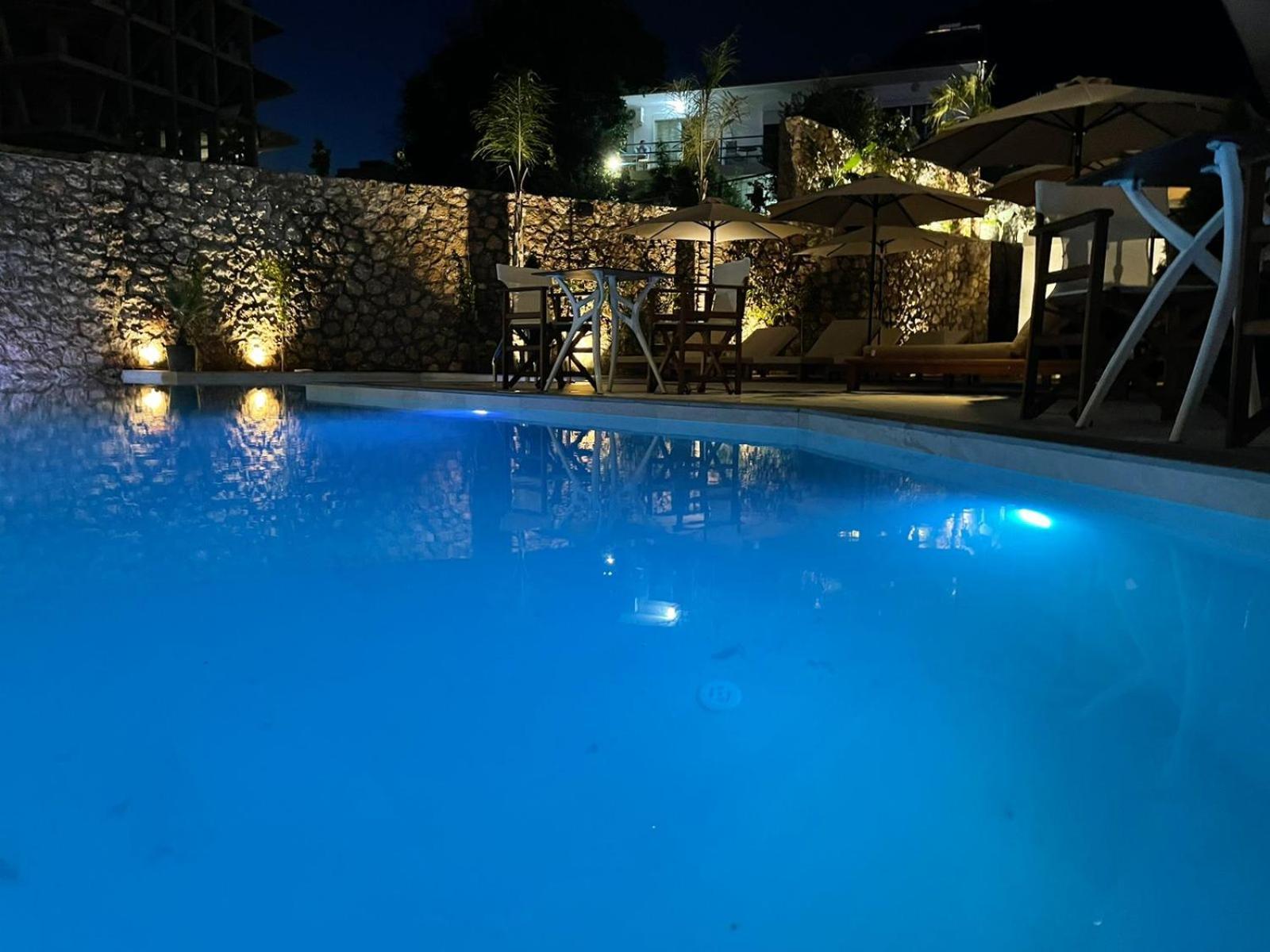 Stephen Seaside Hotel Dhërmi エクステリア 写真
