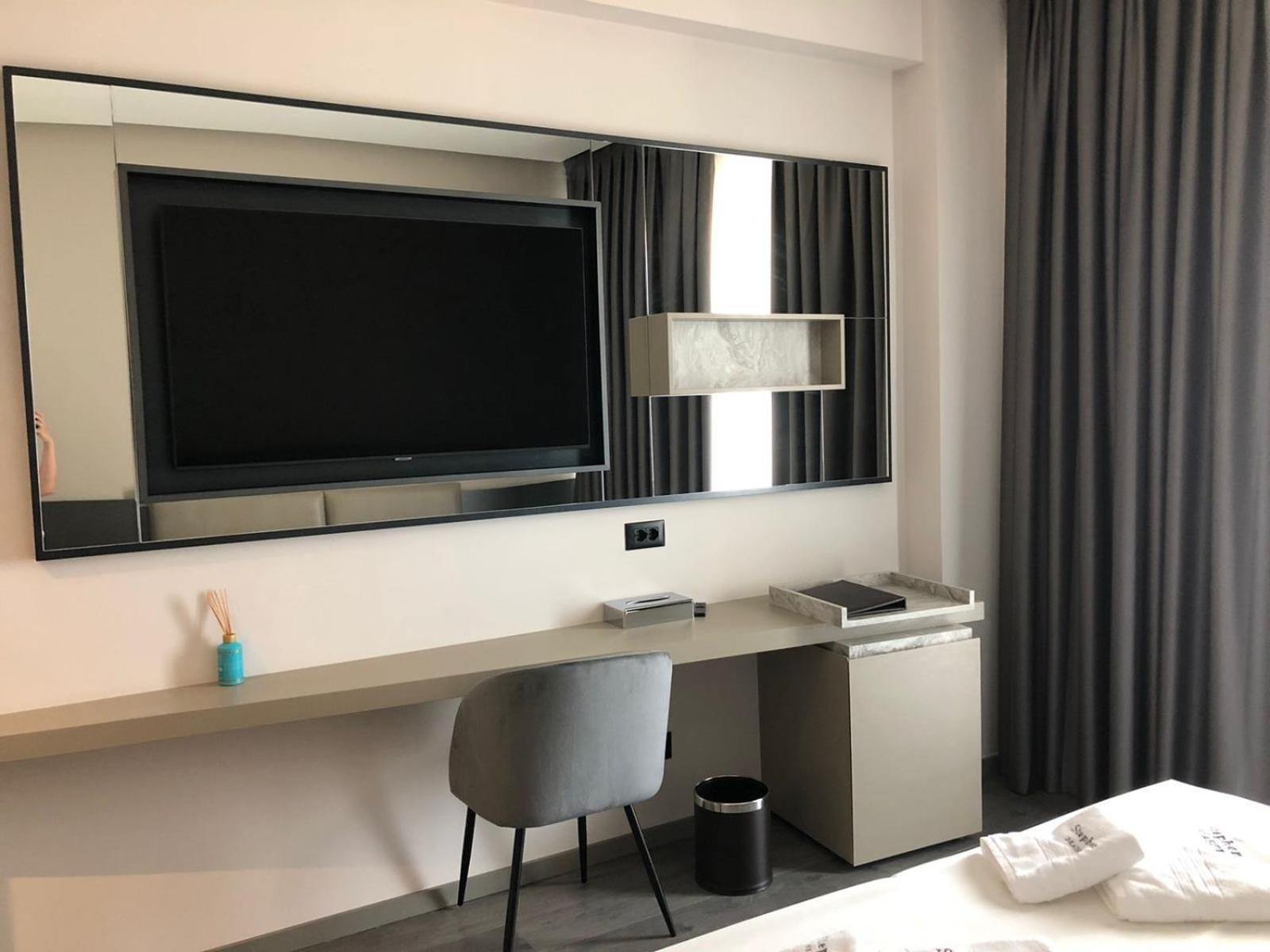 Stephen Seaside Hotel Dhërmi エクステリア 写真